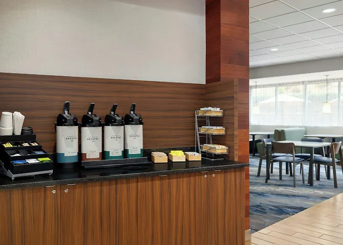 Fairfield Inn & Suites By Marriott Bristol